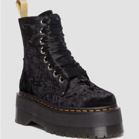 Dr. Martens Vegan Jadon Boot Max Crushed Velvet Platforms, size US 7 - Picture 2 of 11